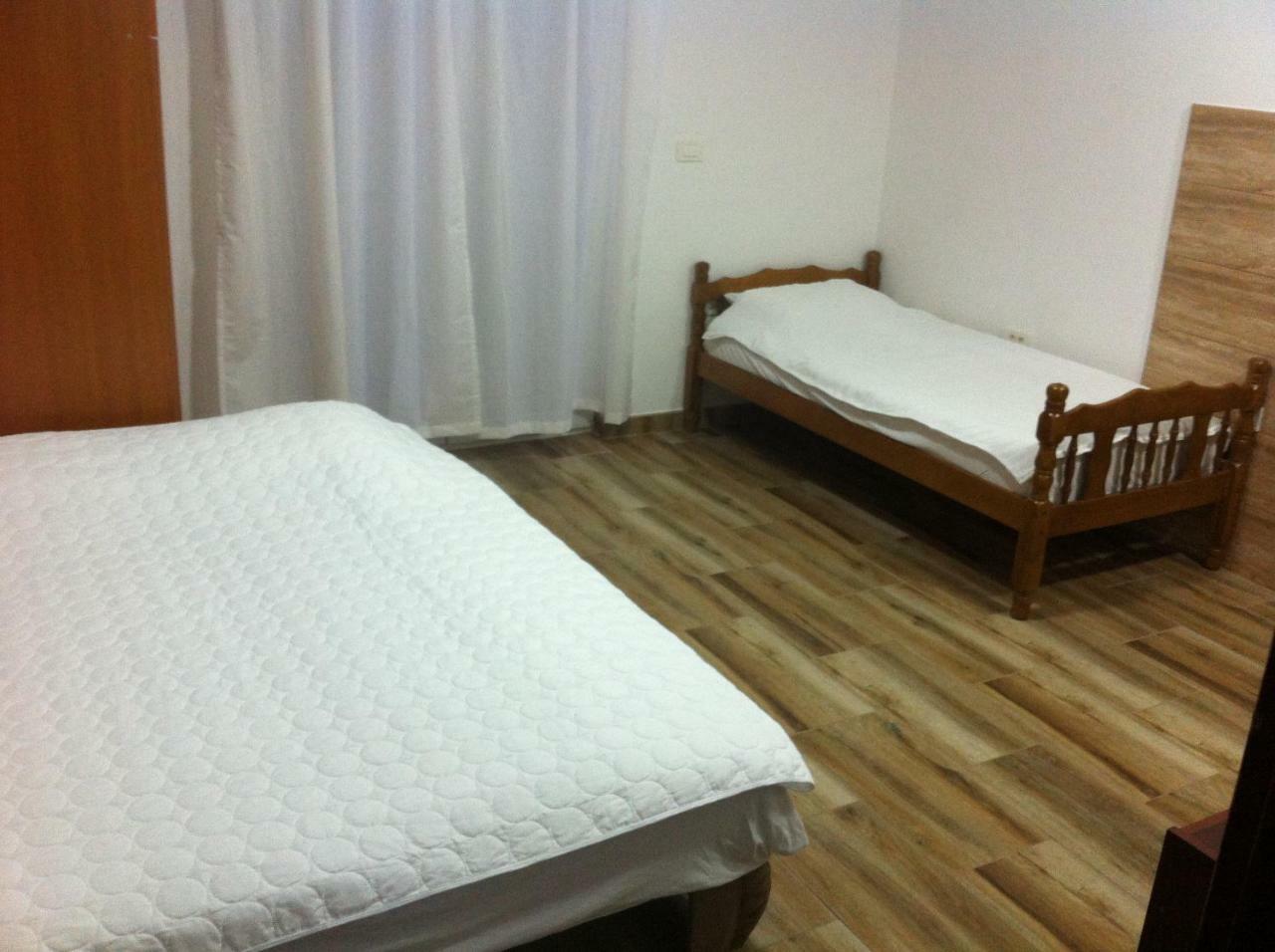 Bmt Apartmani ヘルツェグ・ノヴィ エクステリア 写真